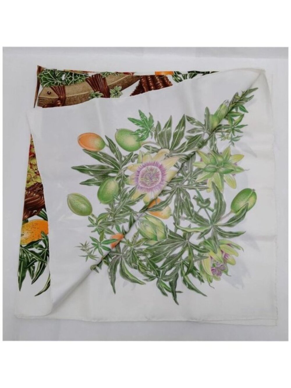 Hermes Carré 90 Silk Scarf Passiflores Floral - Picture 4 of 10
